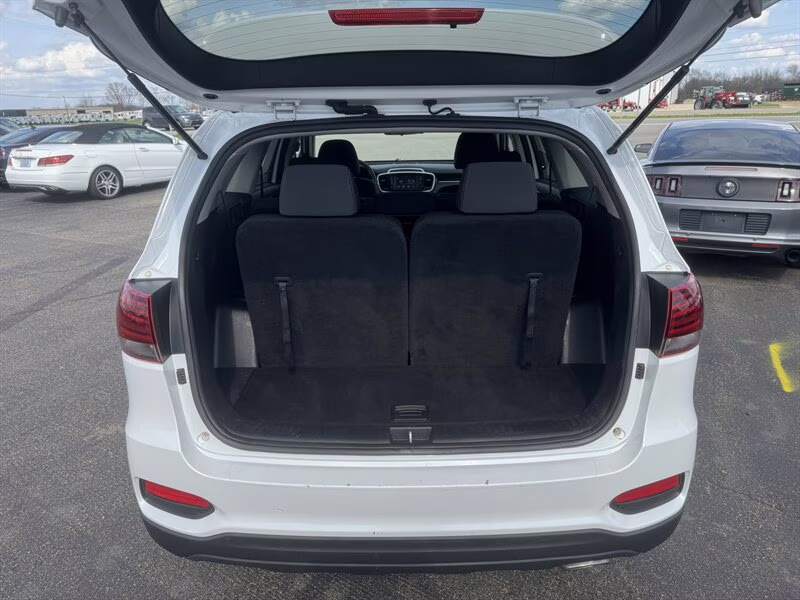 2020 Snow White Pearl Kia Sorento L FWD SUV