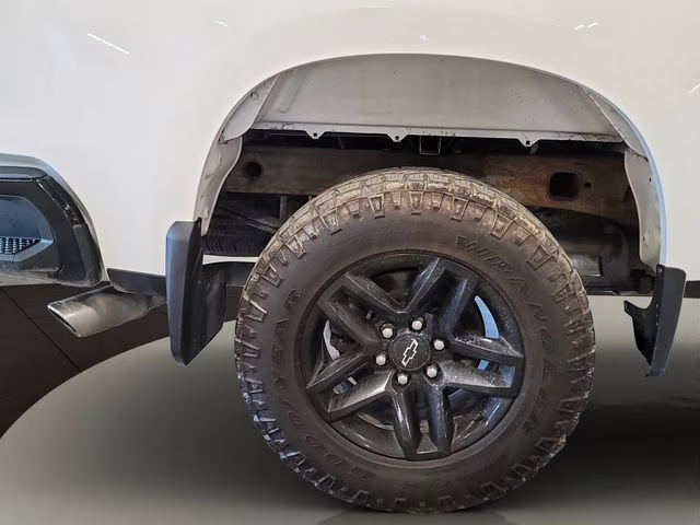 2020 Summit White Chevrolet Silverado 1500 Custom Trail Boss 4X4 Truck