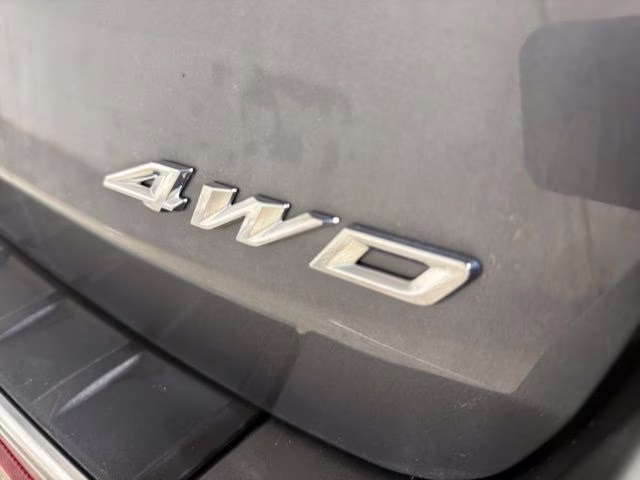 2023 Carbonized Gray Metallic Ford Explorer Platinum 4X4 SUV