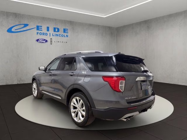 2023 Carbonized Gray Metallic Ford Explorer Platinum 4X4 SUV