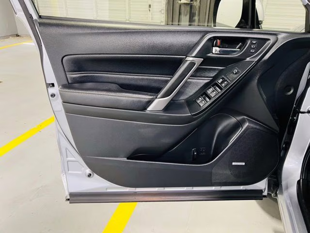 2017 Ice Silver Metallic Subaru Forester 2.5i Touring AWD SUV