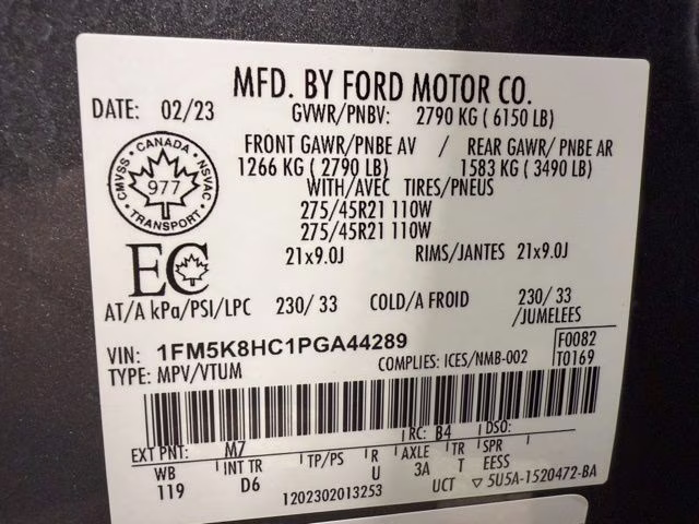 2023 Carbonized Gray Metallic Ford Explorer Platinum 4X4 SUV