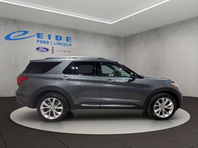 2023 Carbonized Gray Metallic Ford Explorer Platinum 4X4 SUV