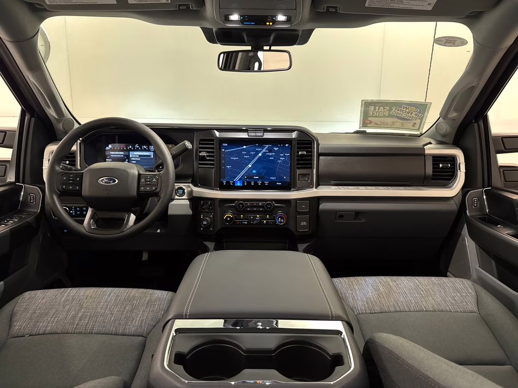 2026 Avalanche Ford Super Duty F-250 SRW XLT 4X4 Truck