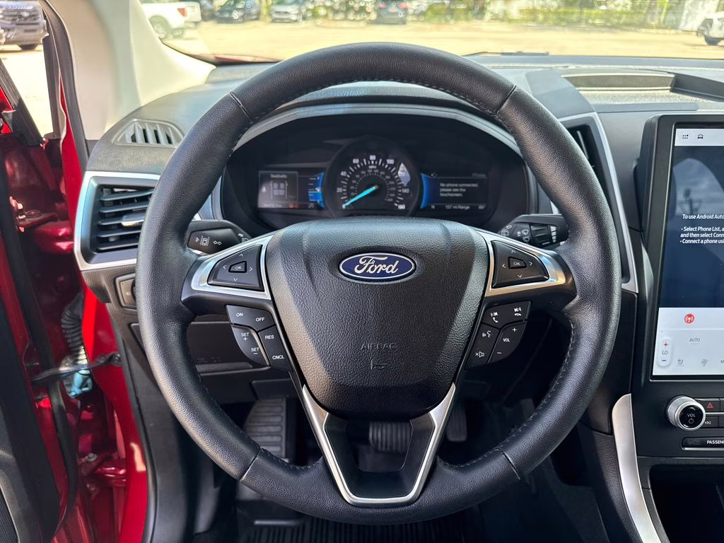 2023 Rapid Red Metallic Tinted Clearcoat Ford Edge SEL AWD SUV