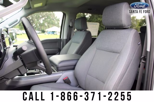 2025 White Ford F-150 Lightning XLT AWD Truck