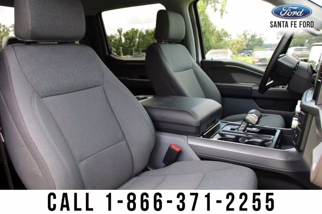 2025 White Ford F-150 Lightning XLT AWD Truck