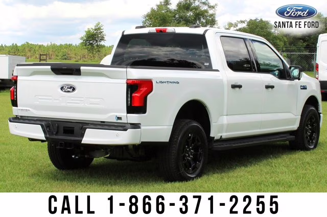 2025 White Ford F-150 Lightning XLT AWD Truck