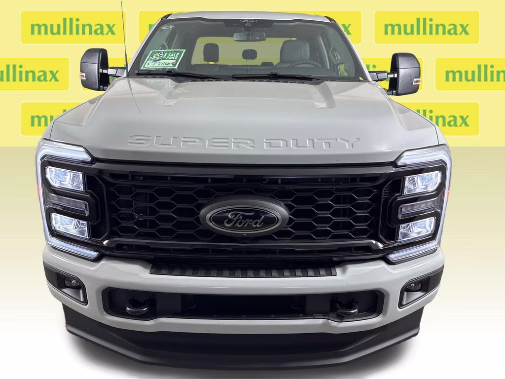 2026 Avalanche Ford Super Duty F-250 SRW XLT 4X4 Truck
