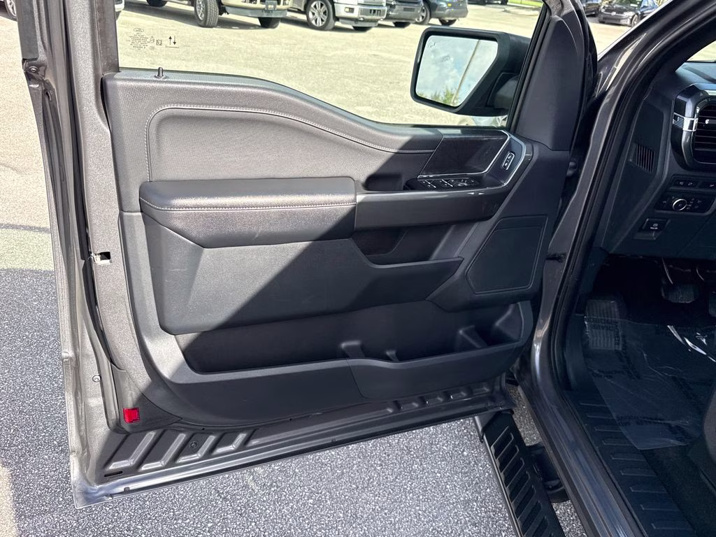 2022 Gray Metallic Ford F-150 XLT 4X4 Truck