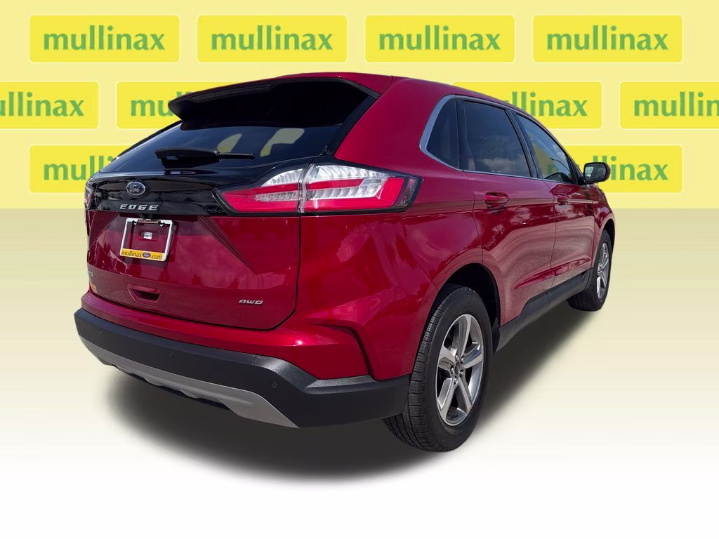 2023 Rapid Red Metallic Tinted Clearcoat Ford Edge SEL AWD SUV