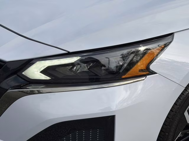 2025 Gray Sky Pearl Nissan Altima 2.5 SR FWD Sedan