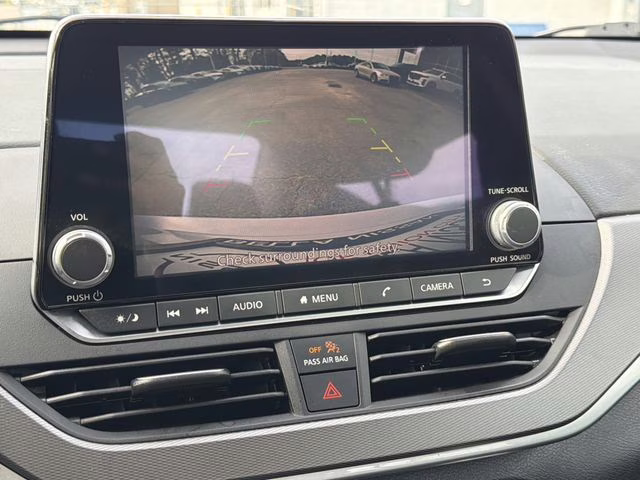 2025 Gray Sky Pearl Nissan Altima 2.5 SR FWD Sedan