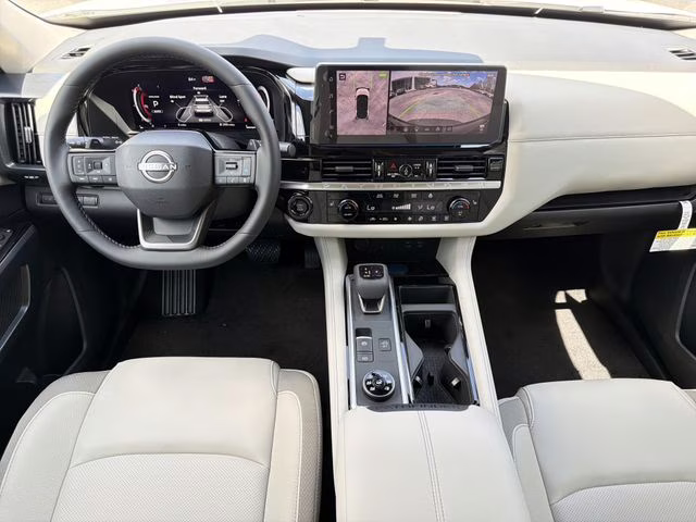 2026 Everest White Pearl Tricoat Nissan Pathfinder SL 4X4 SUV