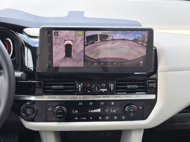 2026 Everest White Pearl Tricoat Nissan Pathfinder SL 4X4 SUV