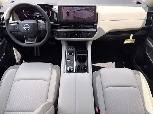 2026 Everest White Pearl Tricoat Nissan Pathfinder SL 4X4 SUV