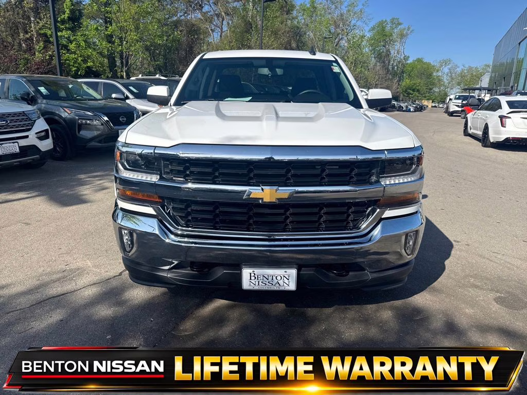 2018 Summit White Chevrolet Silverado 1500 LT 4X4 Truck