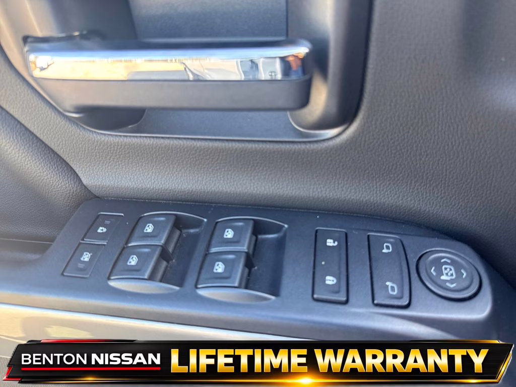 2018 Summit White Chevrolet Silverado 1500 LT 4X4 Truck