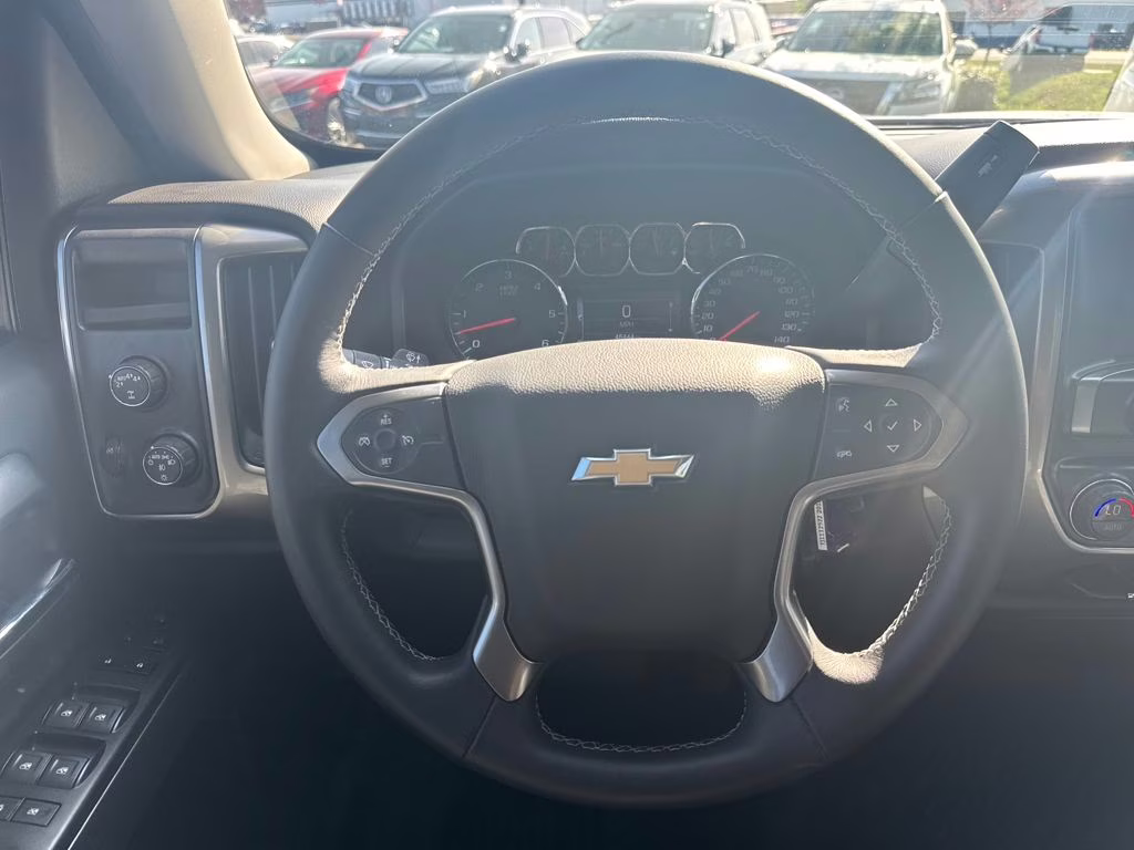 2018 Summit White Chevrolet Silverado 1500 LT 4X4 Truck