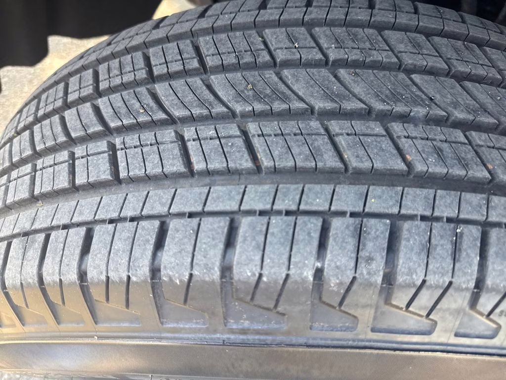 2018 Summit White Chevrolet Silverado 1500 LT 4X4 Truck