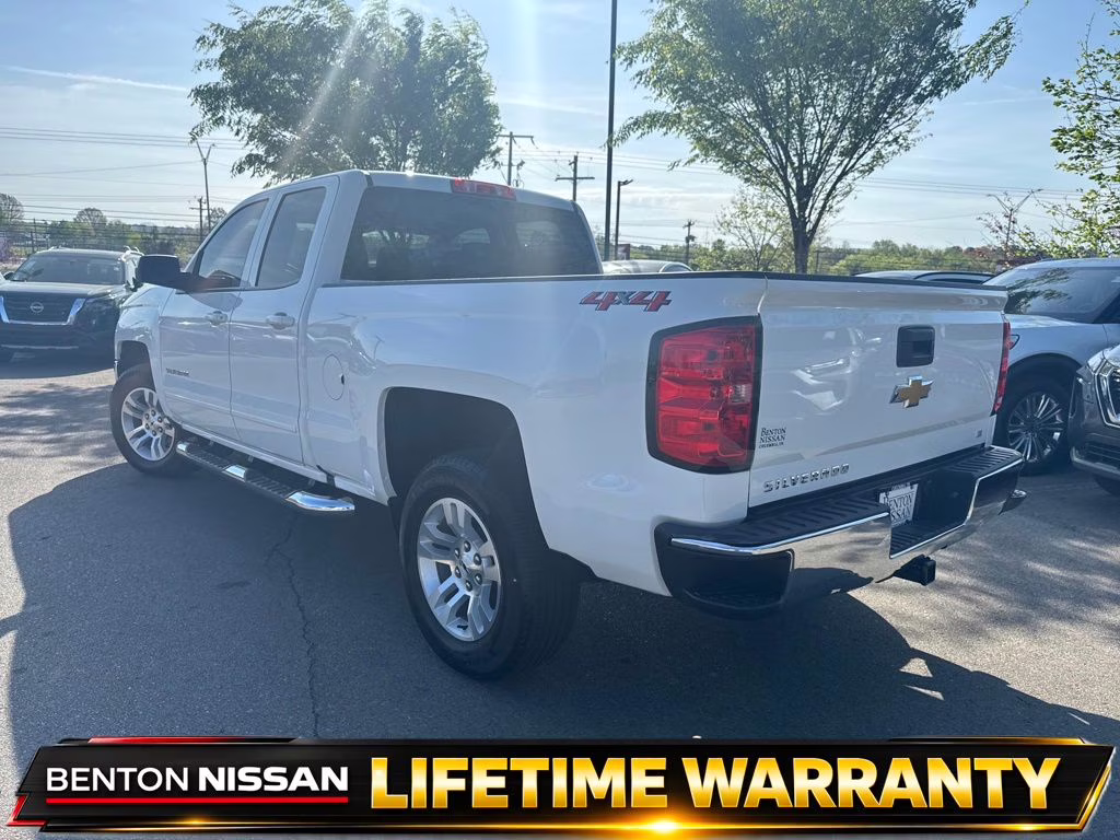 2018 Summit White Chevrolet Silverado 1500 LT 4X4 Truck
