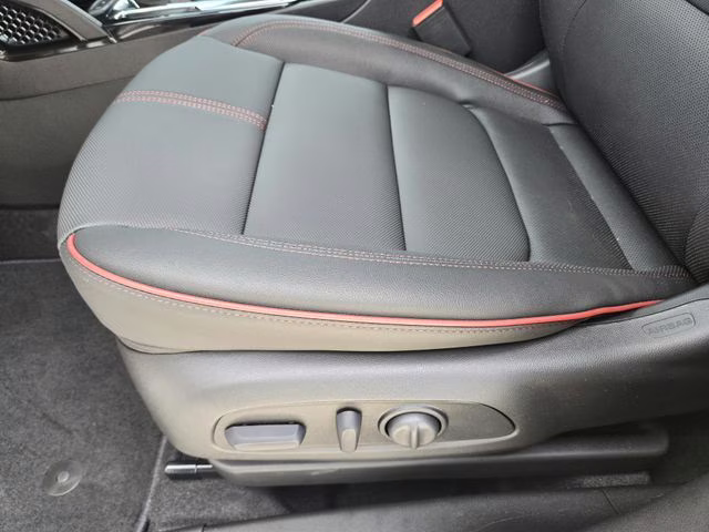 2026 Iridescent Pearl Tricoat Chevrolet Trailblazer RS AWD SUV