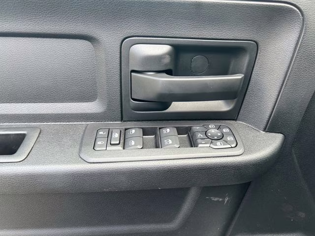 2026 Bright White Clearcoat Ram 2500 Tradesman 4X4 Truck