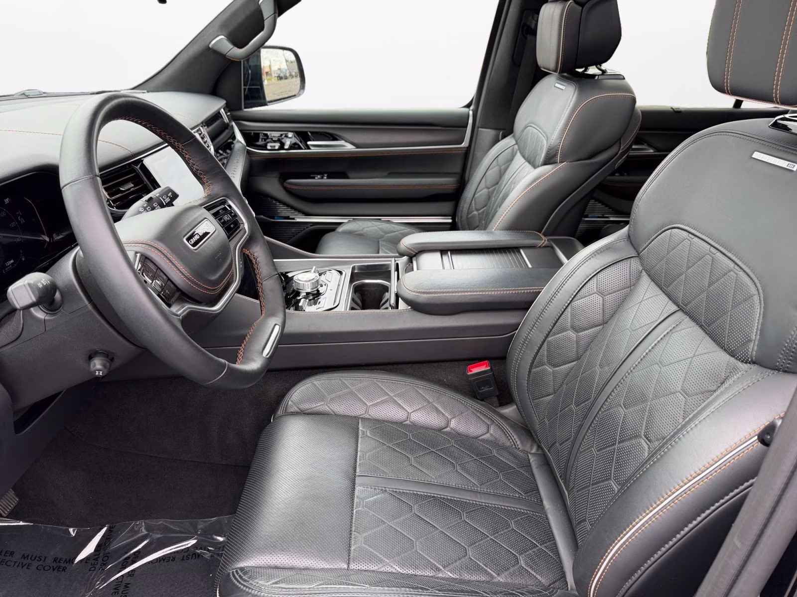 2025 Diamond Black Crystal Pearlcoat Jeep Grand Wagoneer L Series III 4X4 SUV