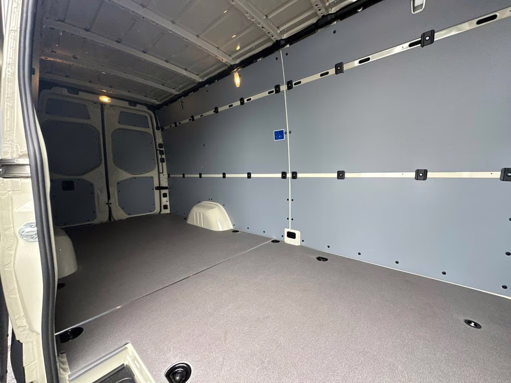 2026 Pebble Mercedes-Benz Sprinter 2500 Cargo 170 WB RWD Van