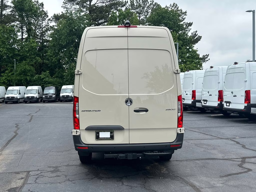 2026 Pebble Mercedes-Benz Sprinter 2500 Cargo 170 WB RWD Van