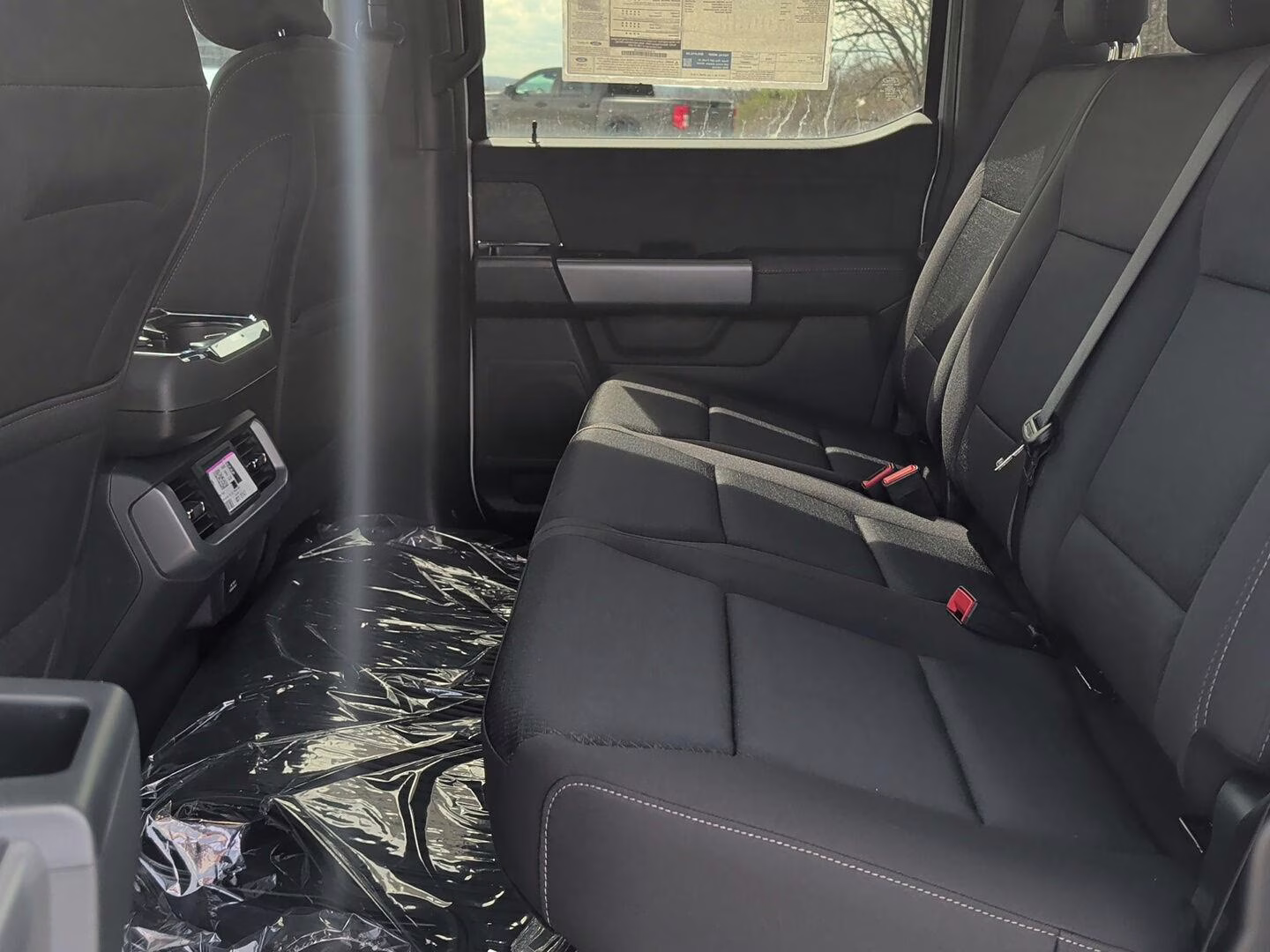 2026 Oxford White Ford F-150 XLT 4X4 Truck