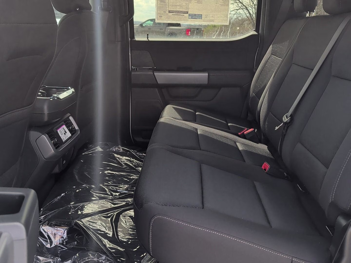 2026 Oxford White Ford F-150 XLT 4X4 Truck