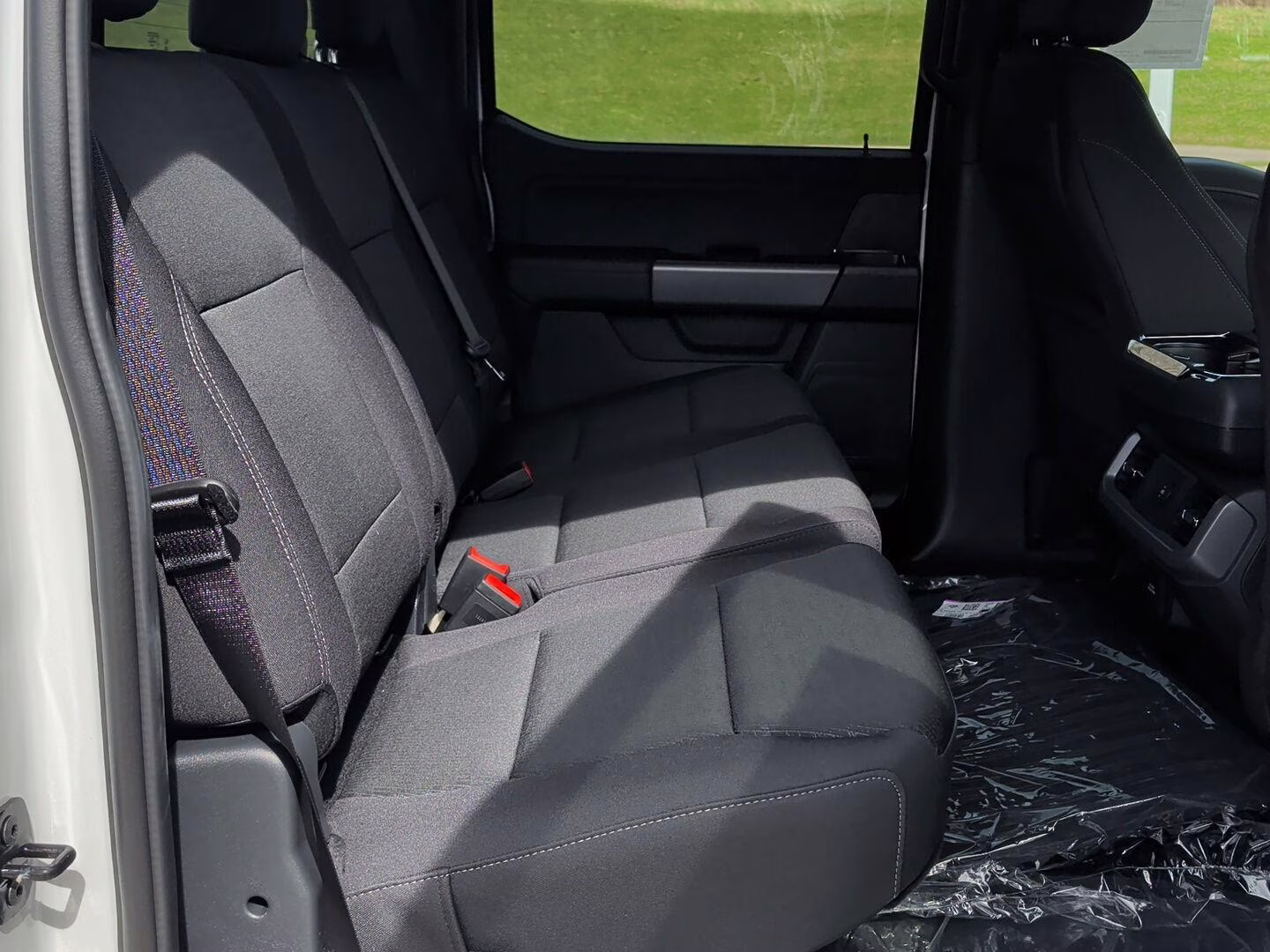 2026 Oxford White Ford F-150 XLT 4X4 Truck