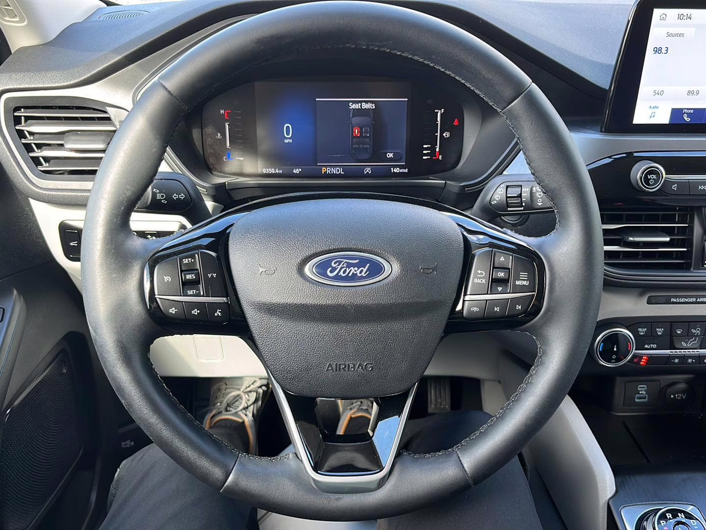 2023 Oxford White Ford Escape Active AWD SUV