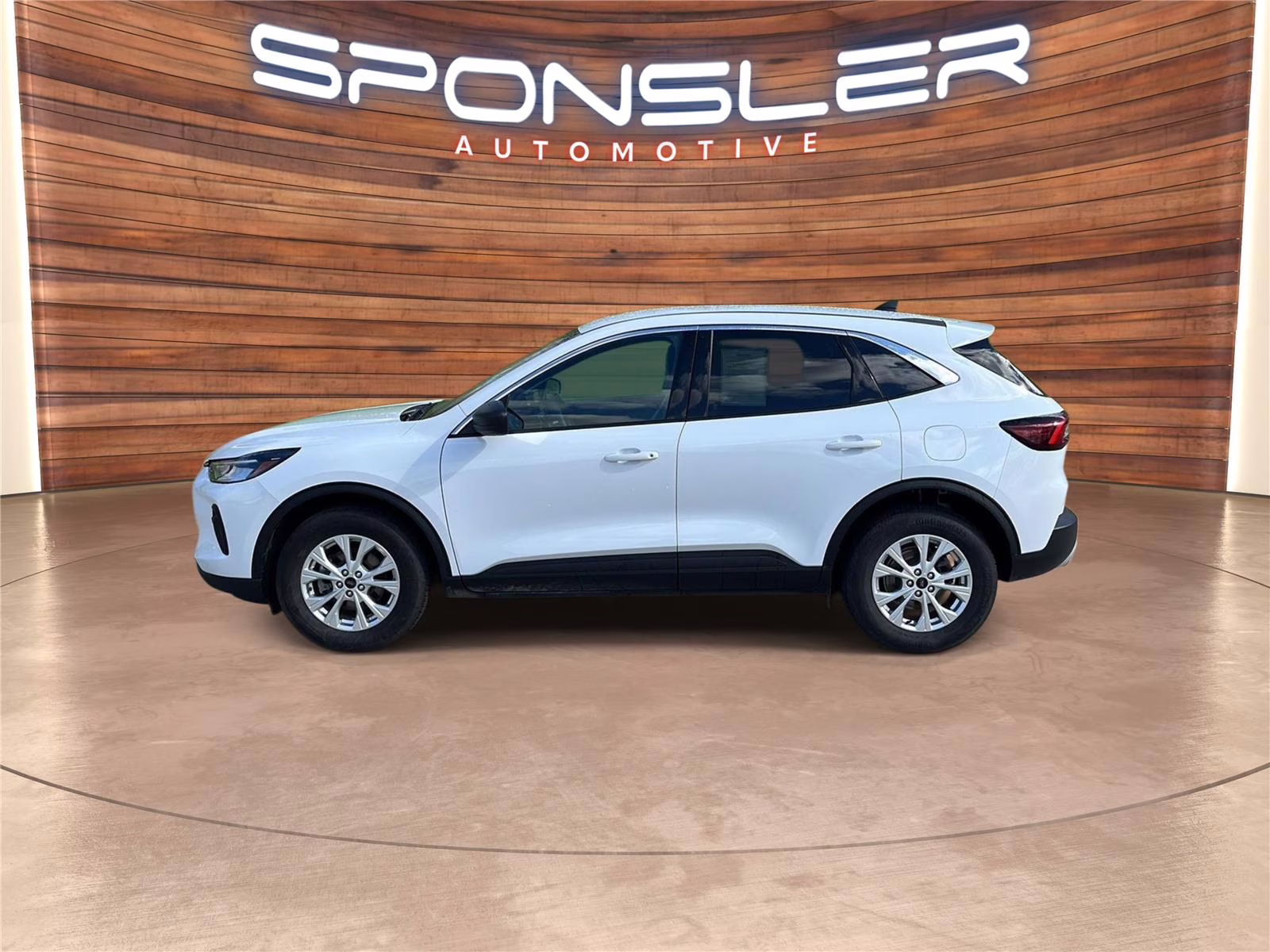 2023 Oxford White Ford Escape Active AWD SUV