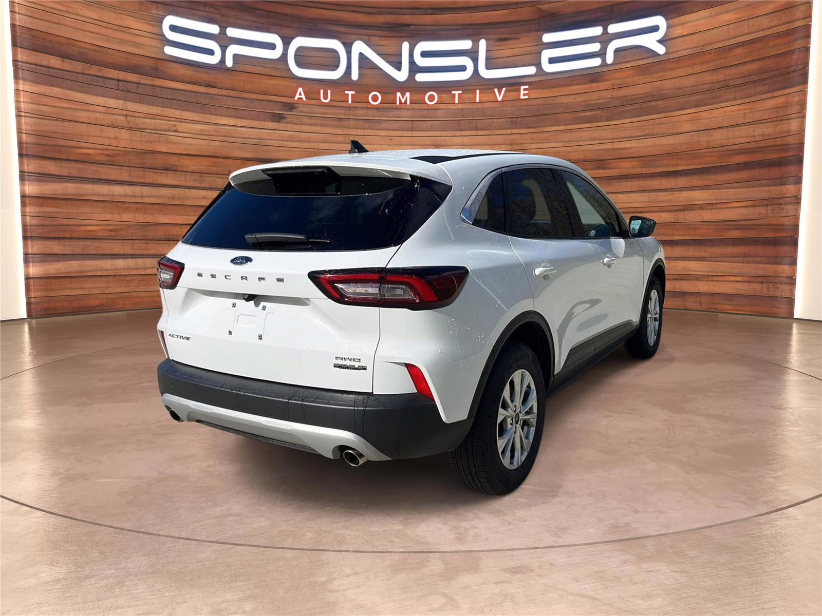 2023 Oxford White Ford Escape Active AWD SUV