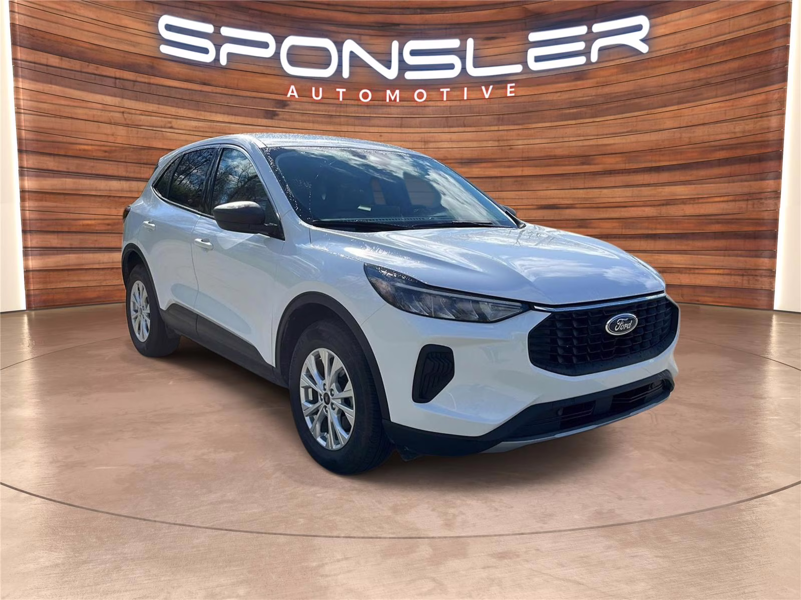 2023 Oxford White Ford Escape Active AWD SUV