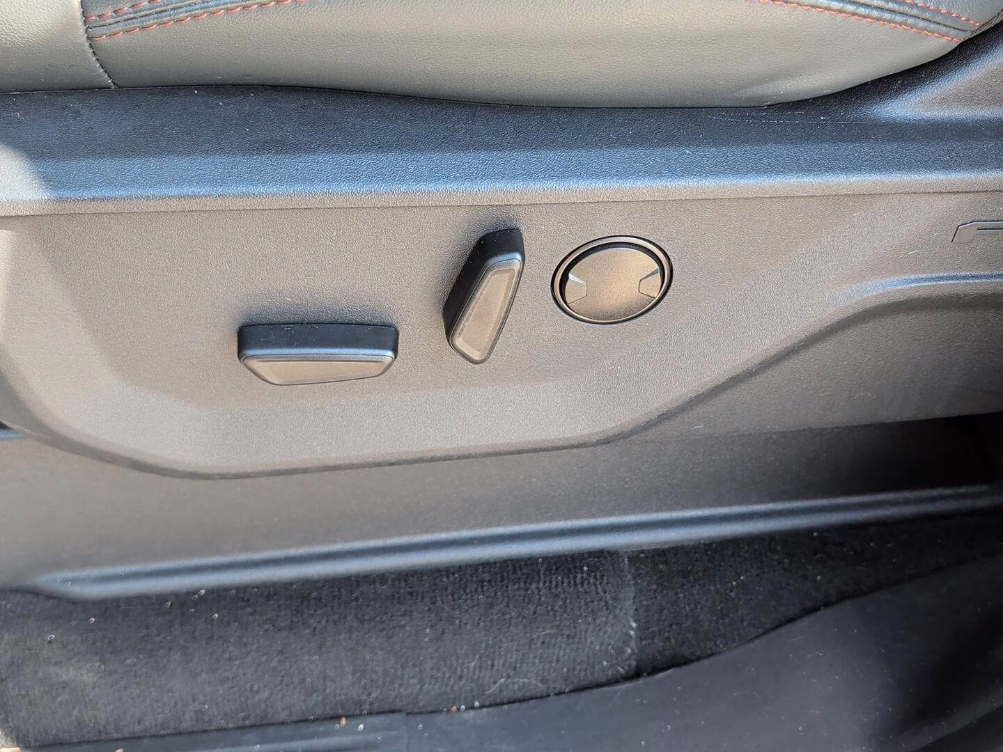 2025 Agate Black Ford Expedition Active 4X4 SUV