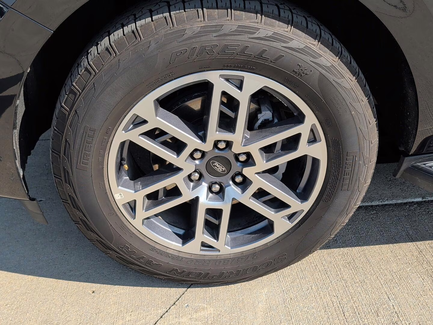 2025 Agate Black Ford Expedition Active 4X4 SUV