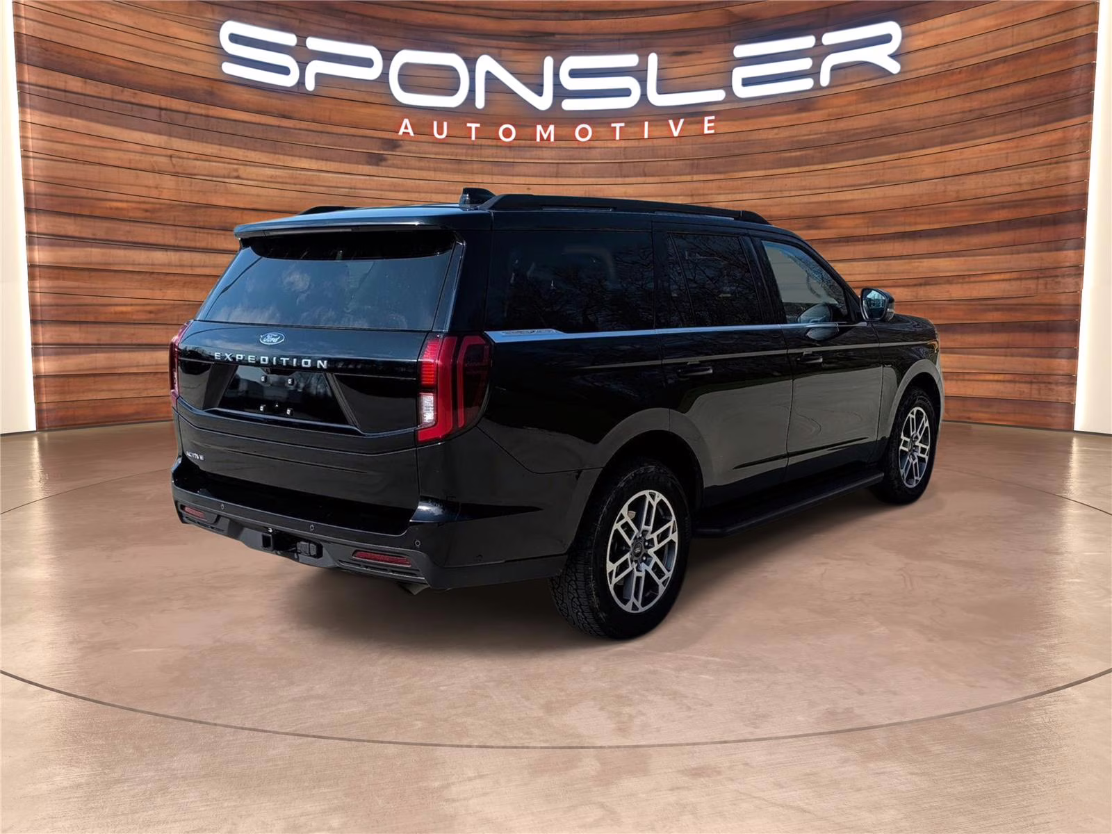 2025 Agate Black Ford Expedition Active 4X4 SUV