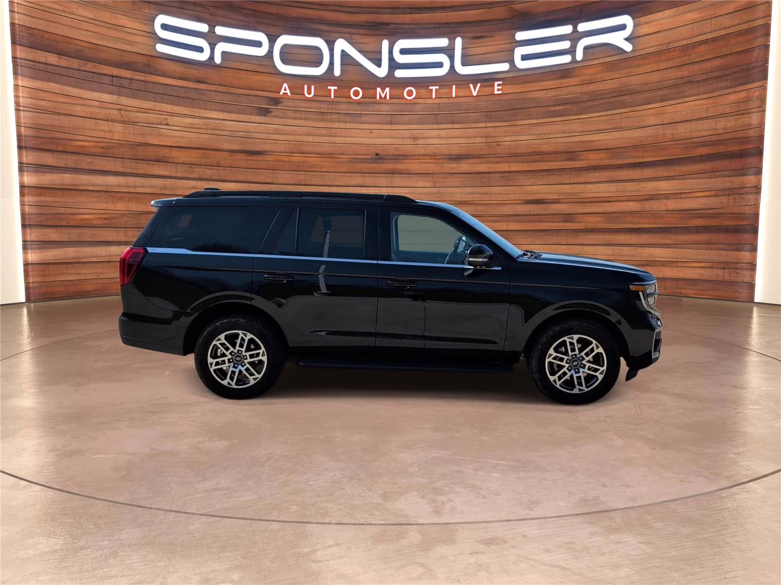 2025 Agate Black Ford Expedition Active 4X4 SUV