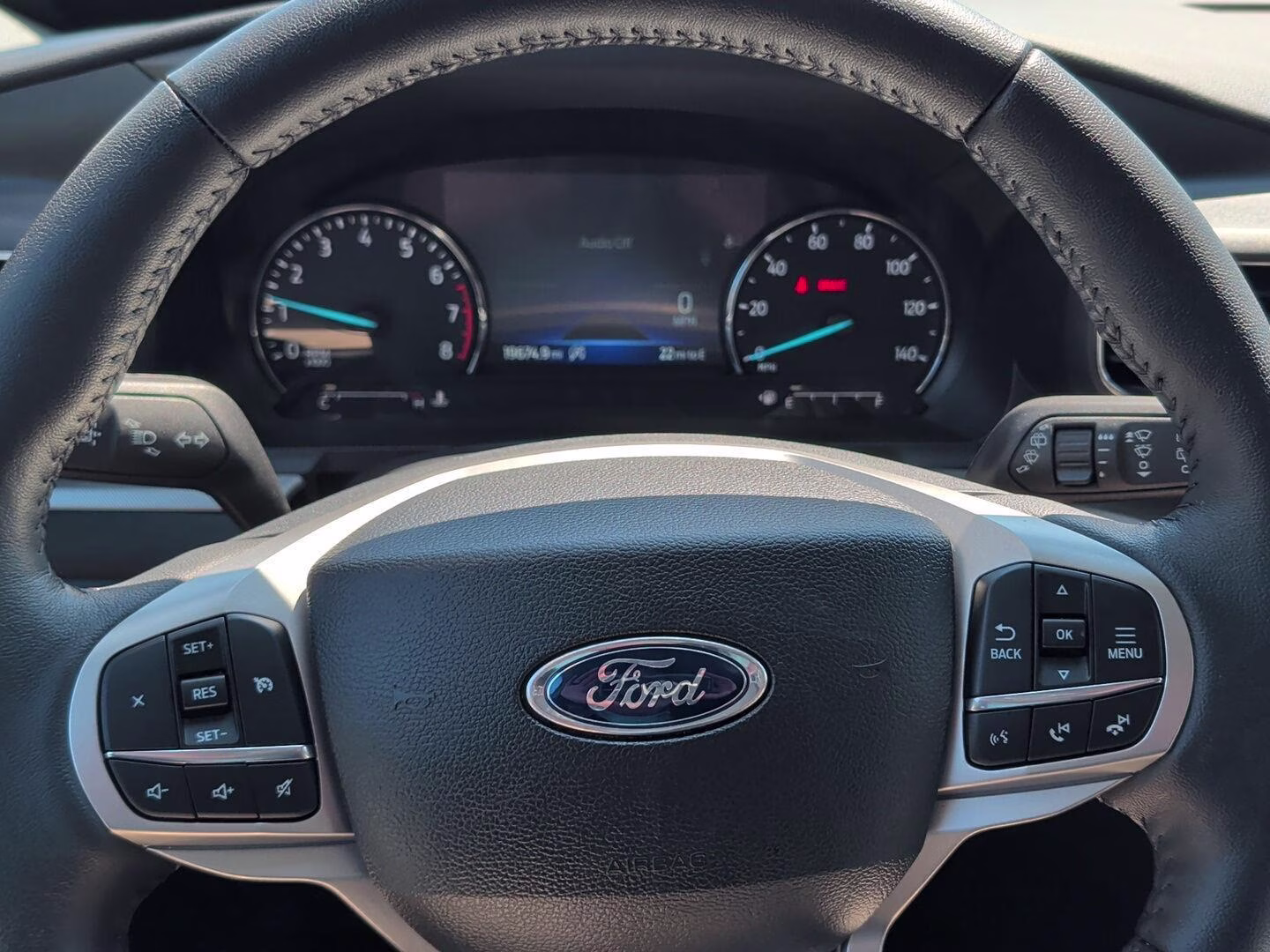 2024 Agate Black Ford Explorer XLT 4X4 SUV