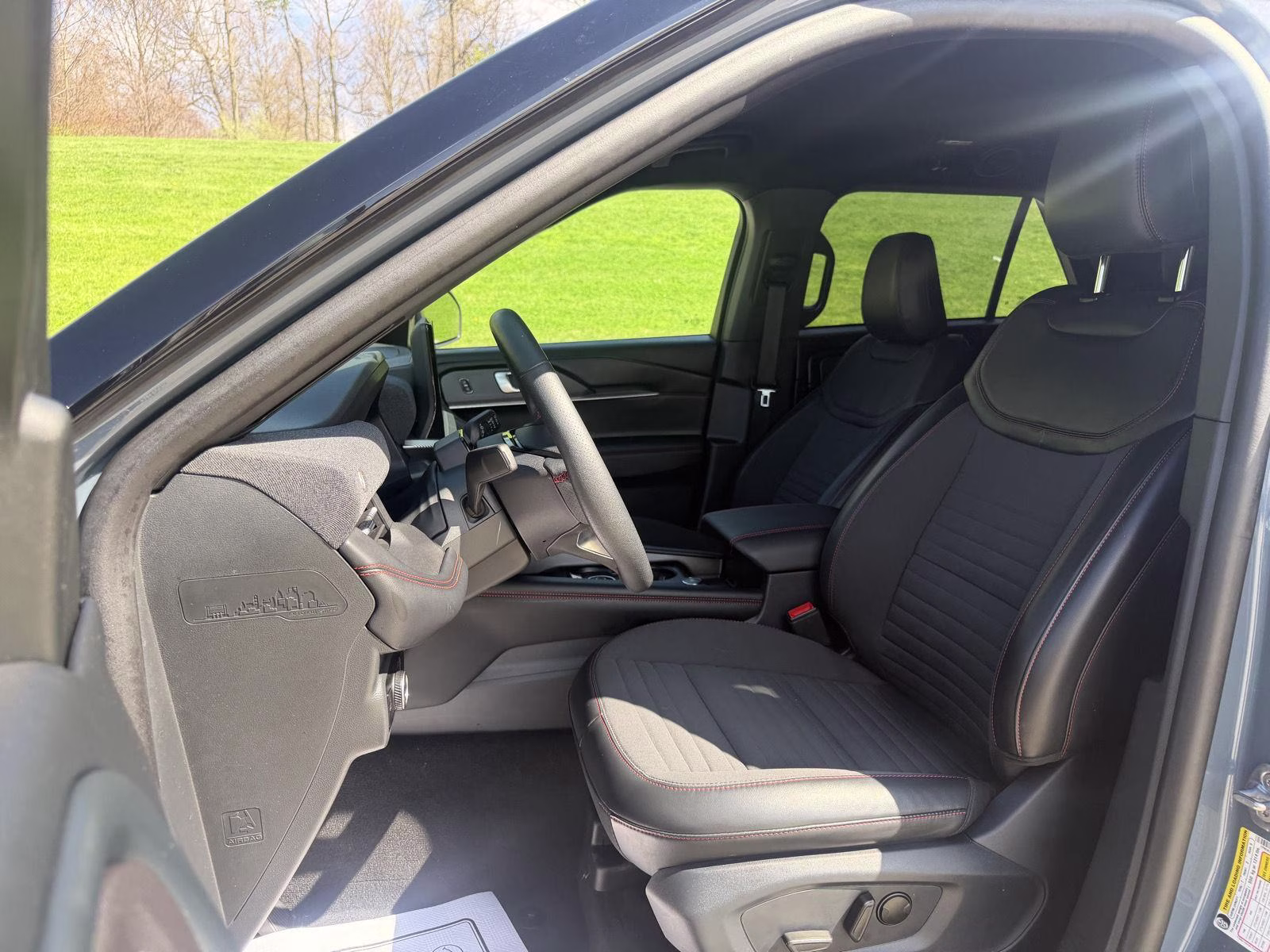2025 Vapor Blue Ford Explorer ST-Line 4X4 SUV