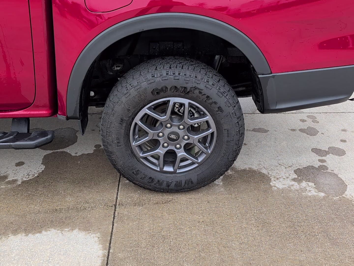 2025 Ruby Red Metallic Tinted Clearcoat Ford Ranger XLT 4X4 Truck