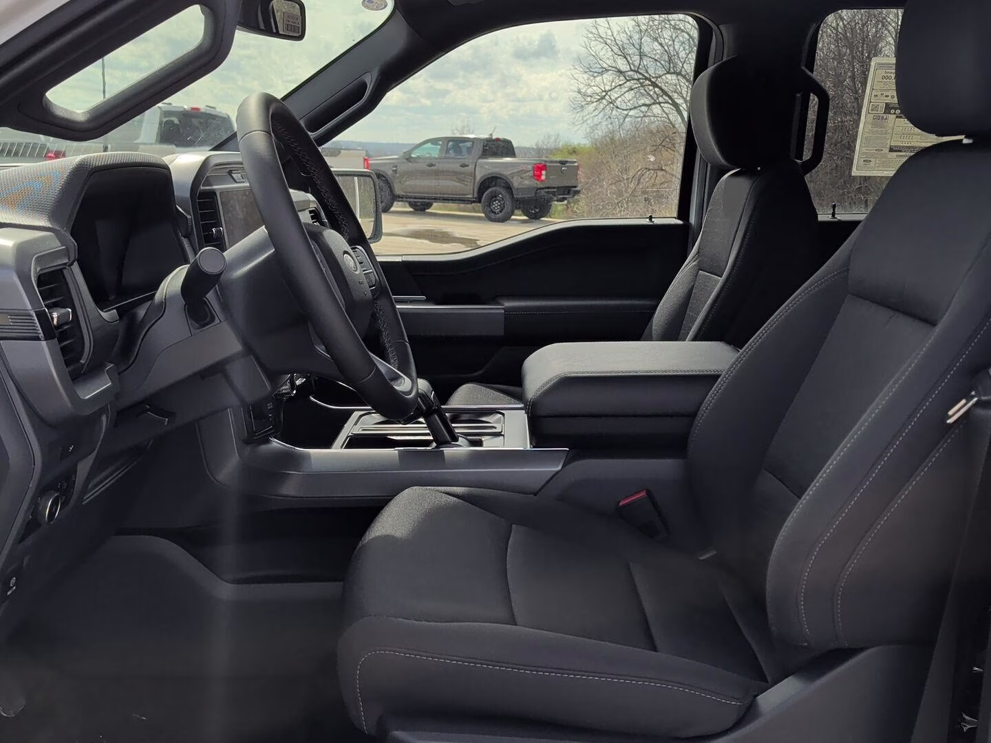 2026 Oxford White Ford F-150 XLT 4X4 Truck