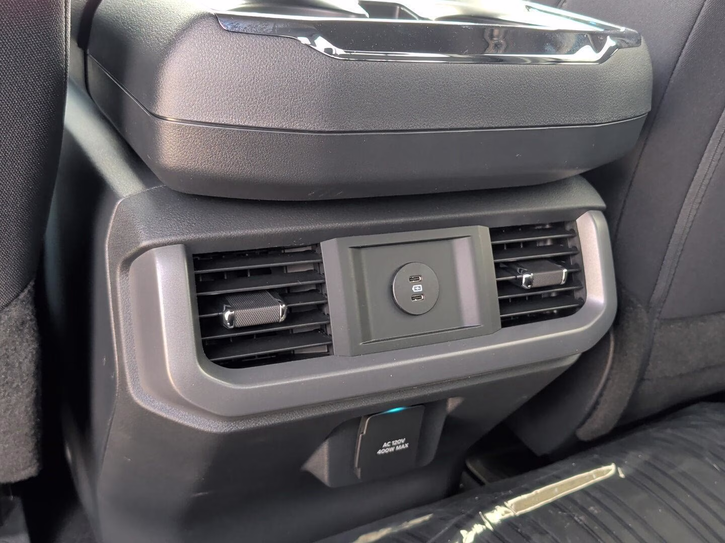 2026 Oxford White Ford F-150 XLT 4X4 Truck
