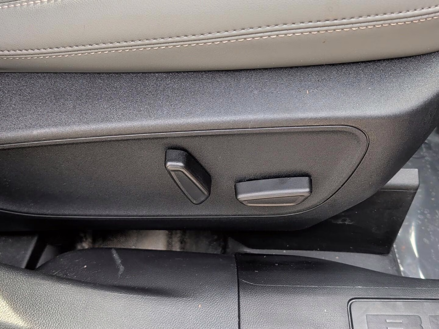 2025 Ruby Red Metallic Tinted Clearcoat Ford Bronco Sport Badlands 4X4 SUV