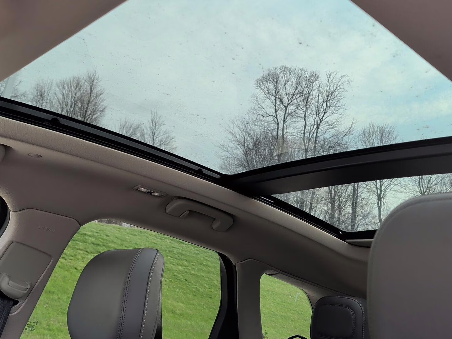 2023 Ceramic Pearl Metallic Tinted Clearcoat Lincoln Corsair Reserve 111 AWD SUV