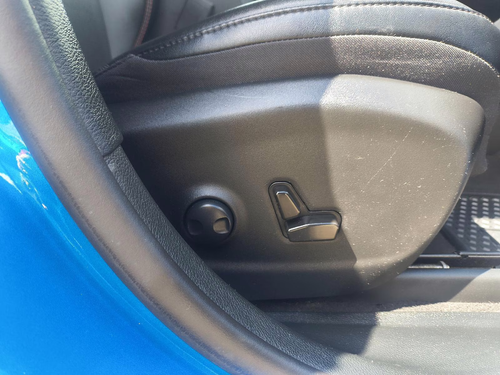 2022 Hydro Blue Pearlcoat Jeep Cherokee Trailhawk 4X4 SUV