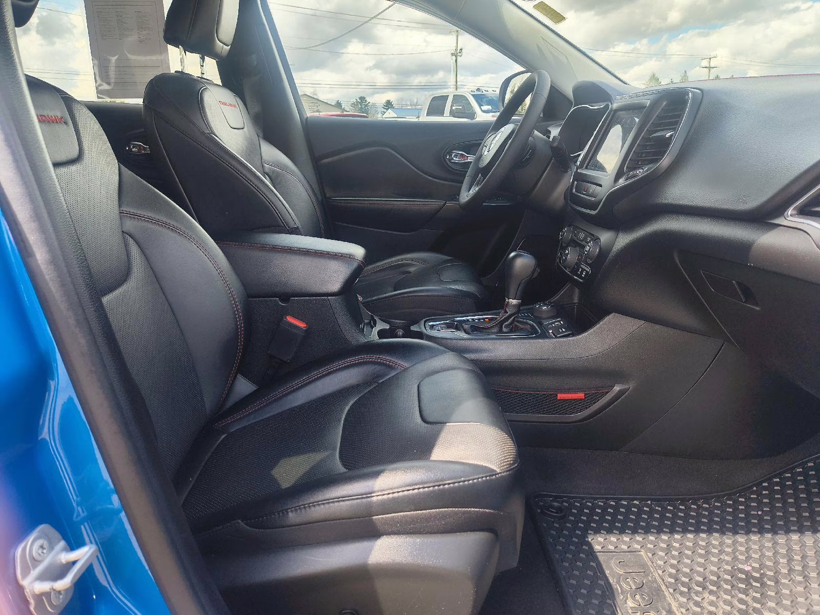 2022 Hydro Blue Pearlcoat Jeep Cherokee Trailhawk 4X4 SUV